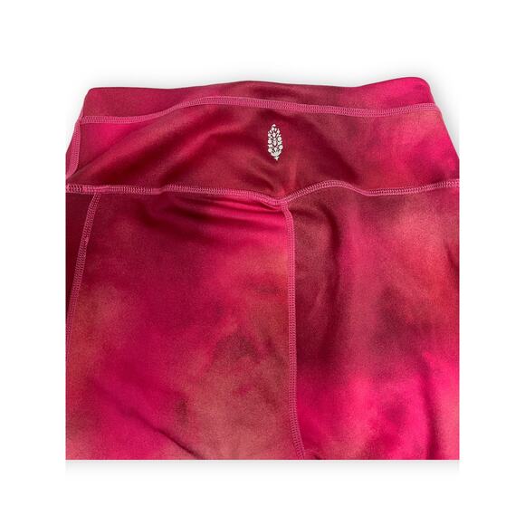 Free People FP Movement Beat the Heat Reversible Leggings Wild Raspberry Fig XS - Picture 6 of 8